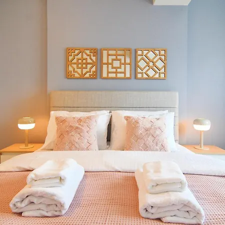 Cozy 1br Perfect Blend Of Comfort & Style