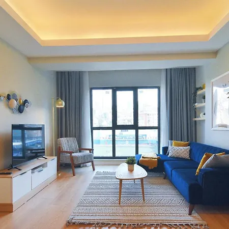Cozy 1br Perfect Blend Of Comfort & Style Estambul